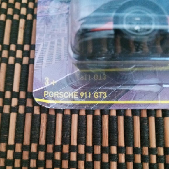 Matchbox Super Chase Porsche 911 GT3 NEW IN BOX - Picture 3 of 6
